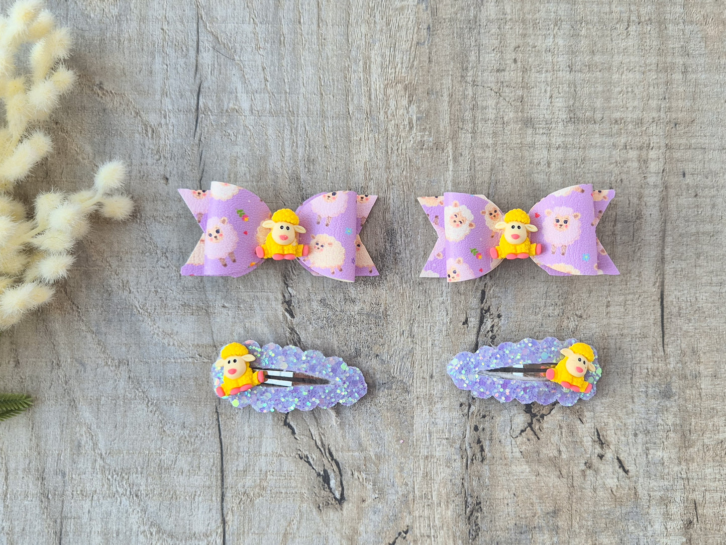 Sheep pigtail set, 2 x Hair bows & 2 x snap clip.