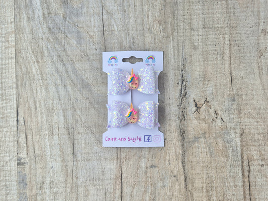 White Unicorn Pigtail Hair Bows Set, 2x small hair bows.