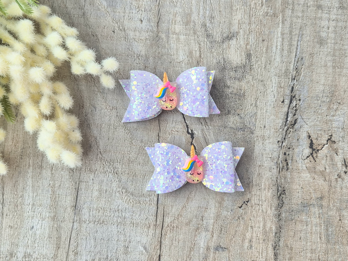 White Unicorn Pigtail Hair Bows Set, 2x small hair bows.