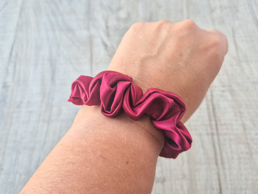 Mini Satin Scrunchie – Deep Red (Autumn Collection)