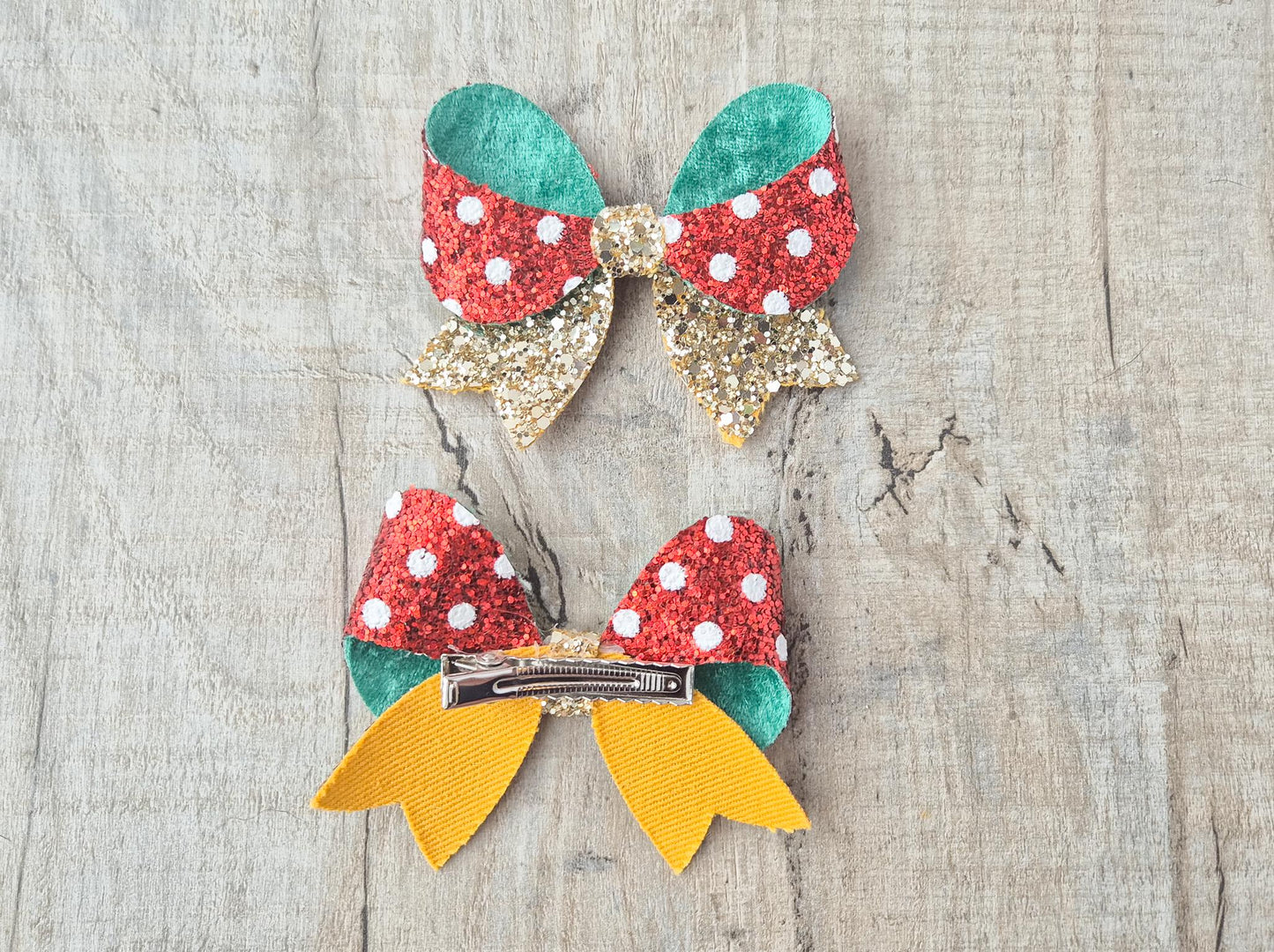 Christmas Hair bow for Girls. Naughty Elf style Hair bow, the perfect accessory for older girls upwards
