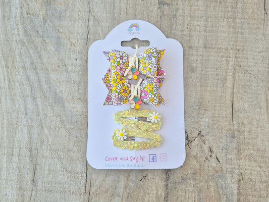 Bright Daisy pigtail set, 2 x Hair bows & 2 x snap clip.