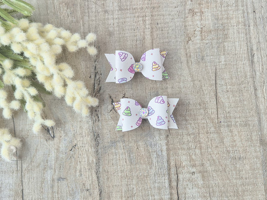 Emoji Poo Pigtail Hair Bows Set, 2x small hair bows.