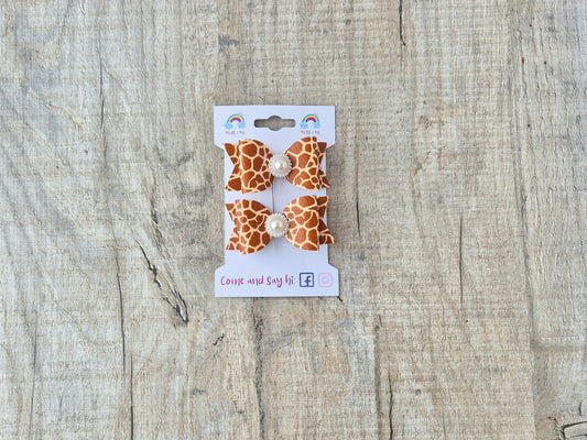 Giraffe print Pigtail Hair Bows Set, 2x small hair bows.