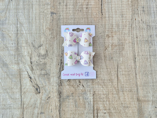 Emoji Poo Pigtail Hair Bows Set, 2x small hair bows.