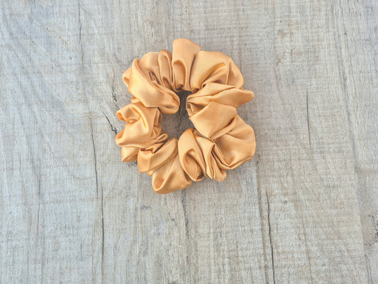 XL Satin Scrunchie – Gold (Autumn Collection)