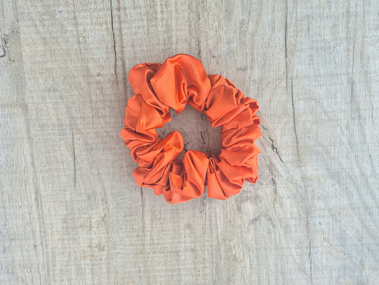XL Satin Scrunchie – Orange (Autumn Collection)