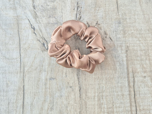Mini Satin Scrunchie – Light Brown (Autumn Collection)