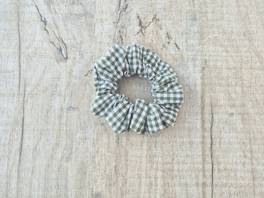 Handmade Mini Scrunchie – Green Gingham School